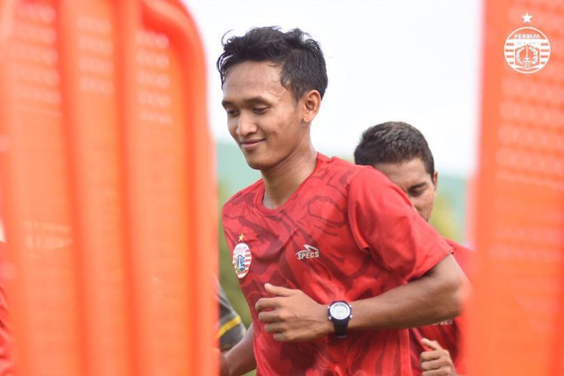 Dany Saputra Kembali ke Pelukan Persija