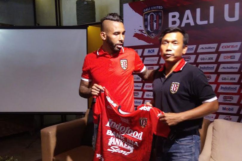 Selamat dari Kecelakaan Pesawat, Eks Chapecoense Ini Gabung Bali United