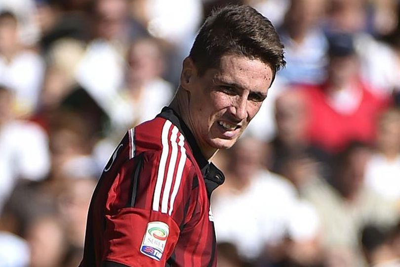 9 Pemain yang Pernah Membela AC Milan dan Liverpool