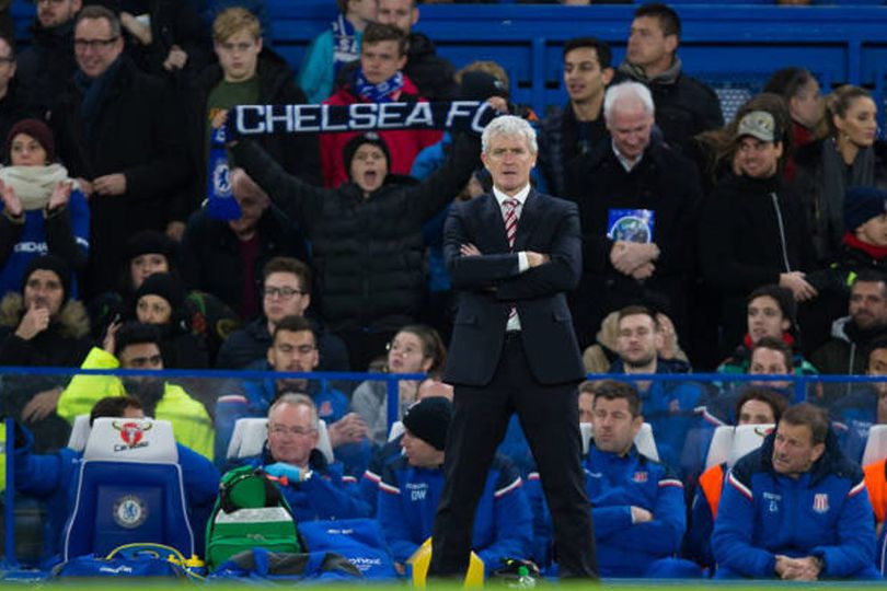 Hughes: Stoke Tak Punya Amunisi Tandingi Chelsea