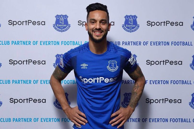 Sigurdsson Sambut Hangat Kehadiran Walcott di Everton