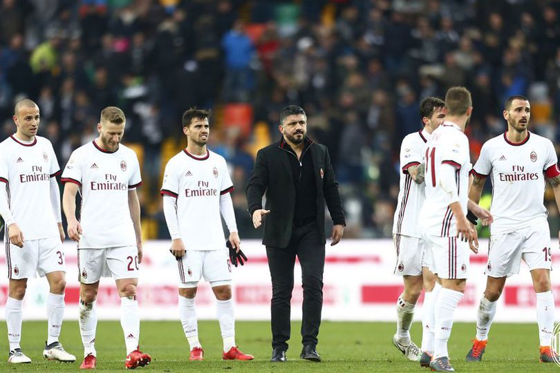 AC Milan dalam Kabut Asa antara Menyerah atau Melawan