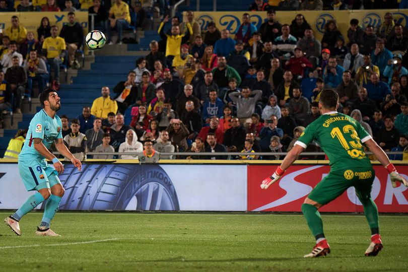 Video: Kiper Las Palmas Harusnya Dikartu Merah?