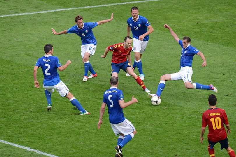 Sepak Bola Adalah Seni, Tak Sekadar Tendang Sana-sini Sepak Bola Adalah Seni, Tak Sekadar Tendang Sana-sini