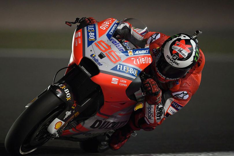 Lorenzo Akui Salut Dovizioso Kalahkan Marquez 3-0