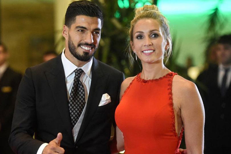 Cantik dan Seksi, 5 WAGs Barcelona Ini Bakal Bikin Kamu Salah Tingkah