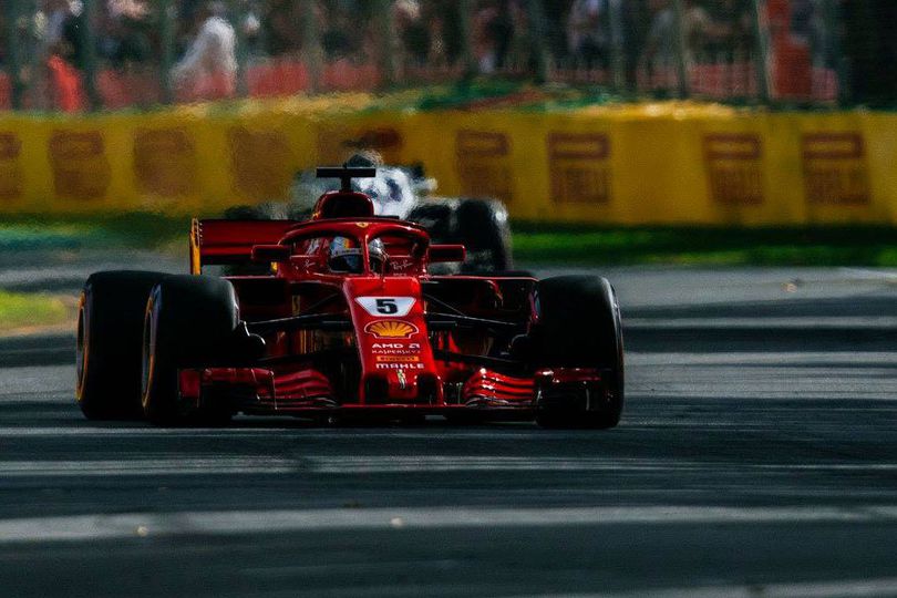 Asapi Hamilton, Vettel Menangi Formula 1 GP Australia