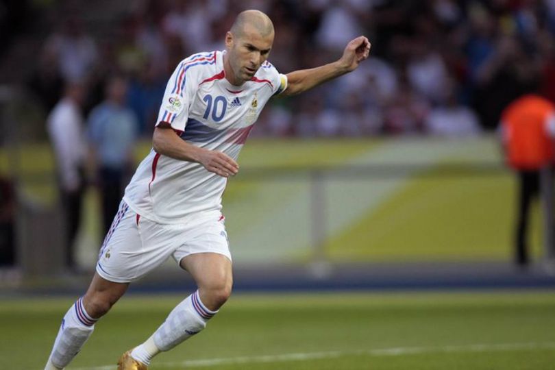 Termasuk Zidane, Ini Barisan Playmaker Top di Era 90-an