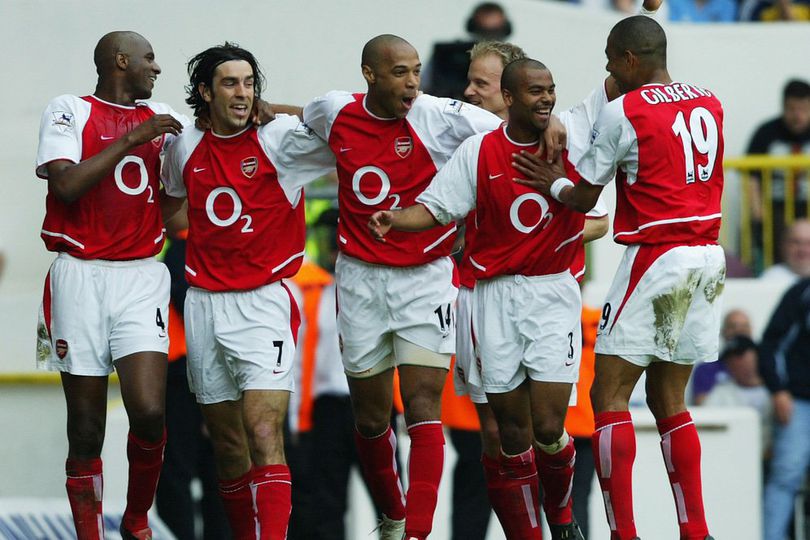 Mengingat Pesta Juara Arsenal di Kandang Tottenham Musim 2003/04