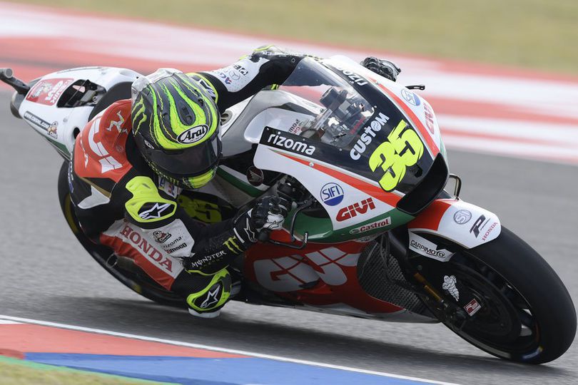 Crutchlow: Jika Takut Kecelakaan, Lebih Baik di Rumah Saja