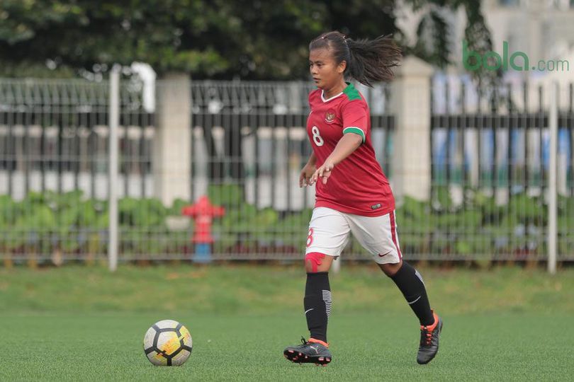 Susi Susanti Berharap Sukses di Timnas Sepakbola Wanita Indonesia Susi Susanti Berharap Sukses di Timnas Sepakbola Wanita Indonesia