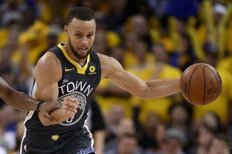 Curry Kembali, Warriors Sukses Gilas Pelicans di Game 2