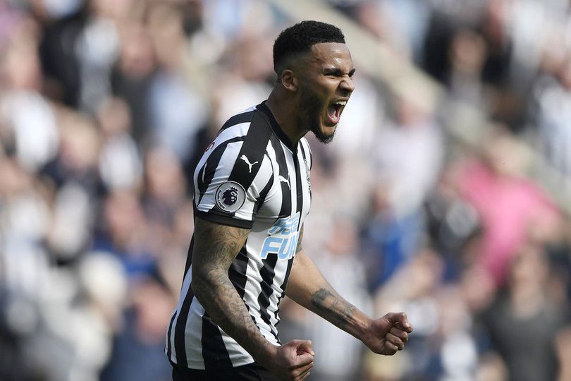 Diidamkan Chelsea dan Arsenal, Lascelles: Saya Bahagia di Newcastle