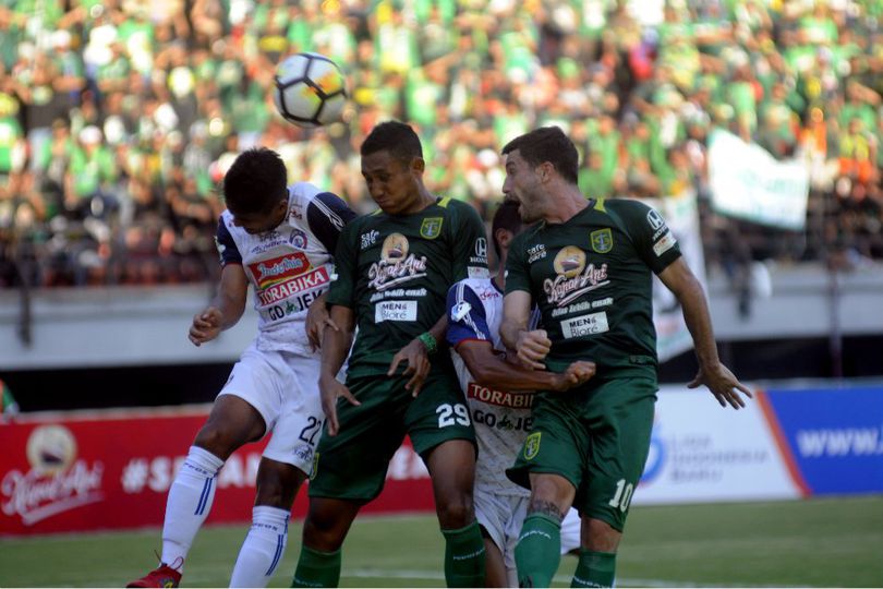 Sabtu, Arema FC Jamu Persebaya dalam Lanjutan Liga 1