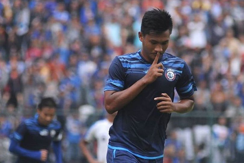 Penyerang Muda Arema Tak Mau Timnya Sekadar Aman dari Degradasi