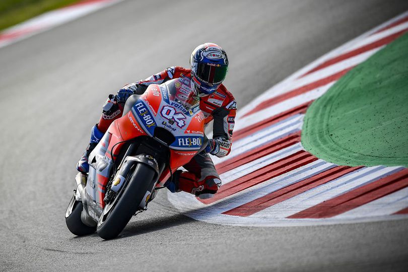 Tiga Kali Gagal Finis, Dovi Bantah Tertekan Lorenzo