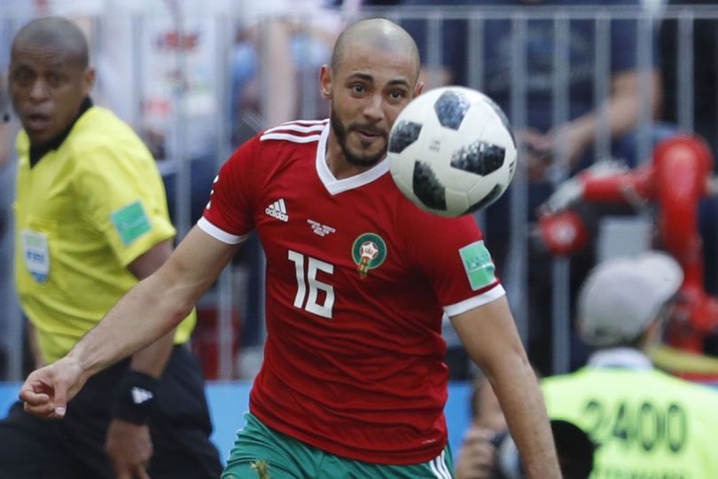 Agen Sofyan Amrabat Bawa Kabar Baik untuk Barcelona dan Manchester United