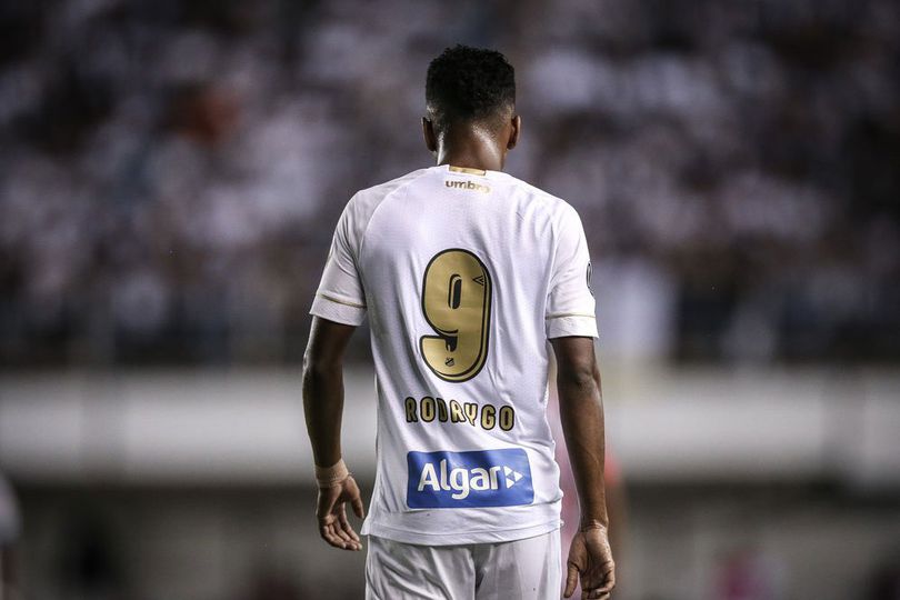 Gabung Real Madrid, Rodrygo Goes Minta Restu pada Pele