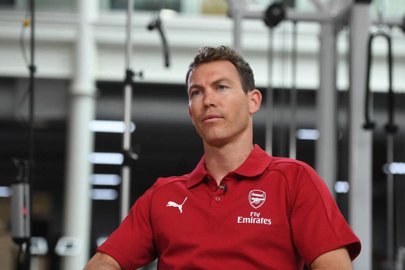 Lichtsteiner Ingin Bawa Arsenal Kembali ke Liga Champions