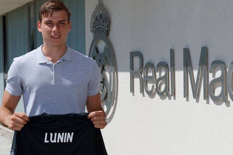 Real Madrid Resmi Pinjamkan Kipernya ke Real Valladolid