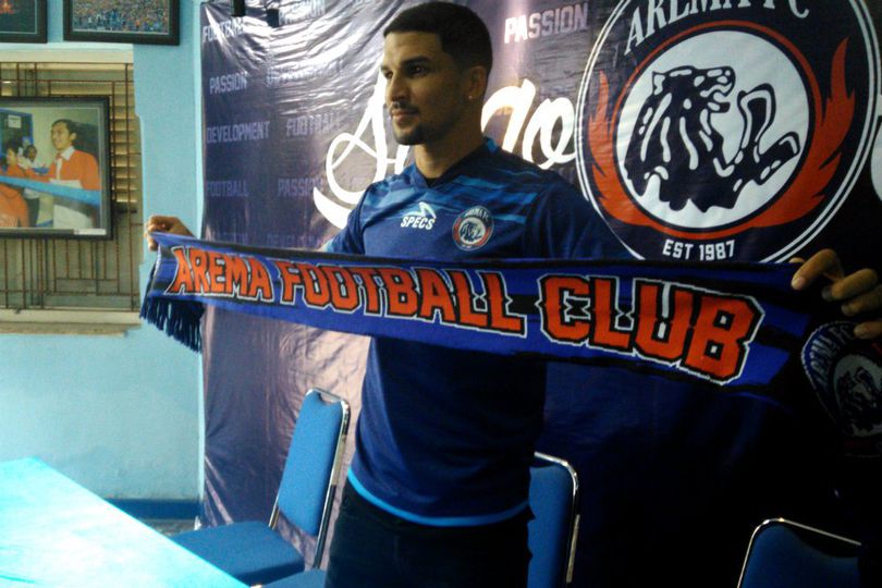 Pemain Belakang Arema FC Puji Mitra Kukar