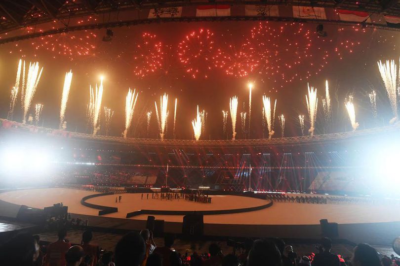 Musisi Indonesia dan Kembang Api Akhiri Closing Ceremony Asian Games 2018