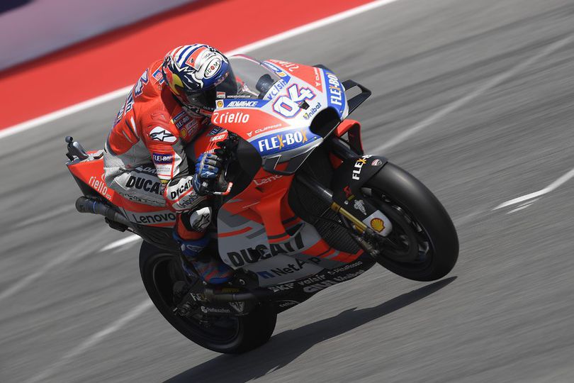 Hasil Balap MotoGP Valencia 2018: Sempat Bendera Merah, Dovizioso Menang