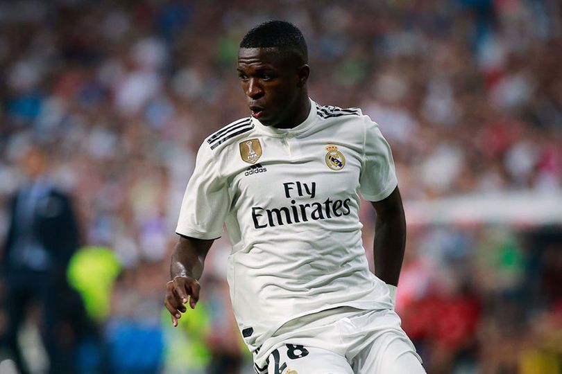 Vinicius Junior Disebut Hina Ibu dari Marc Bartra