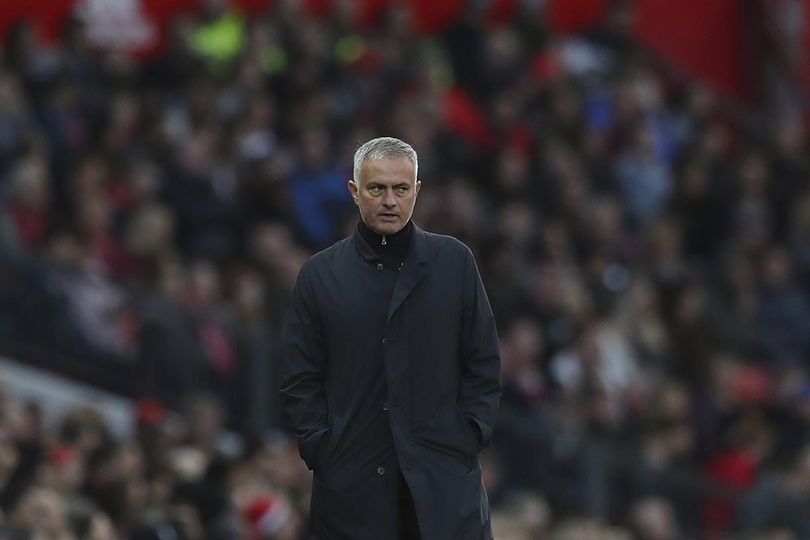 Lelah Dikritik, Mourinho Sebut Media Inggris Penuh Kejahatan