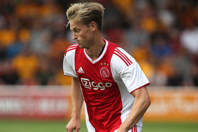 Inginkan Frenkie De Jong, Segini Yang Harus Dibayarkan Manchester City dan Barcelona