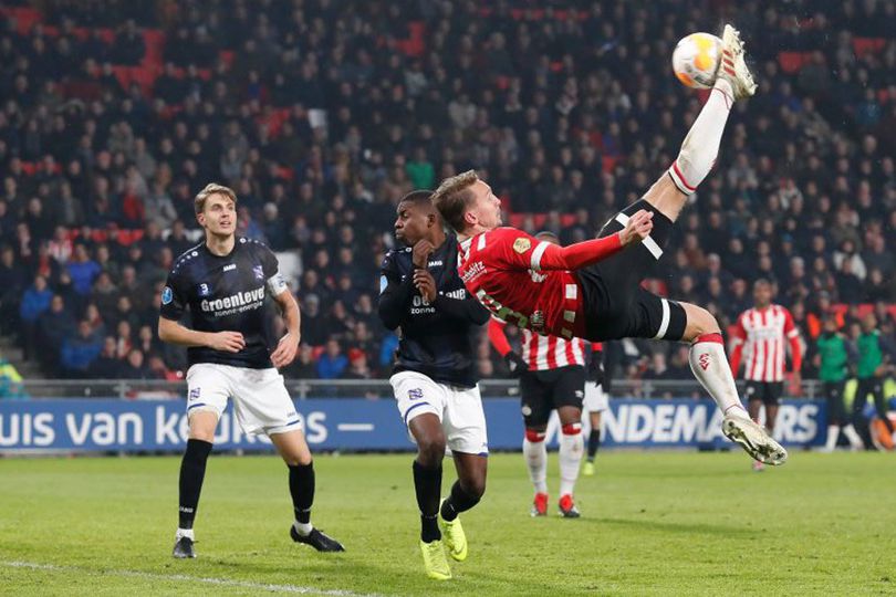 Barcelona Beri Atensi Khusus pada Luuk de Jong