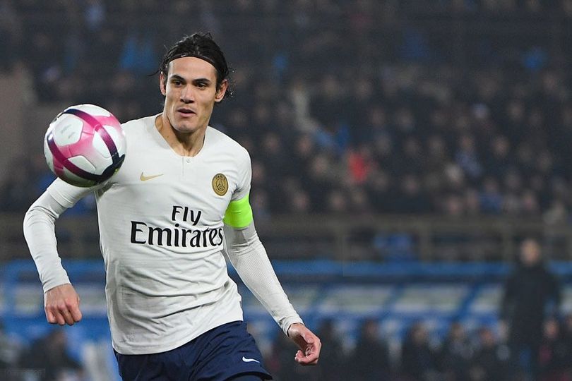 Demi Chelsea, Edinson Cavani Tolak Tawaran Menggiurkan Dari Tiongkok