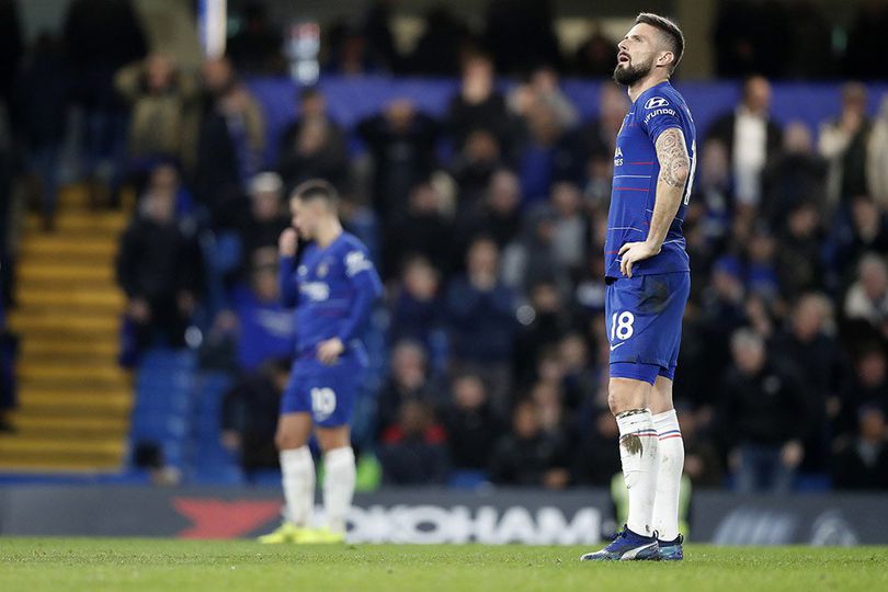 Giroud Cedera, Sarri Anggap Chelsea dalam Masalah