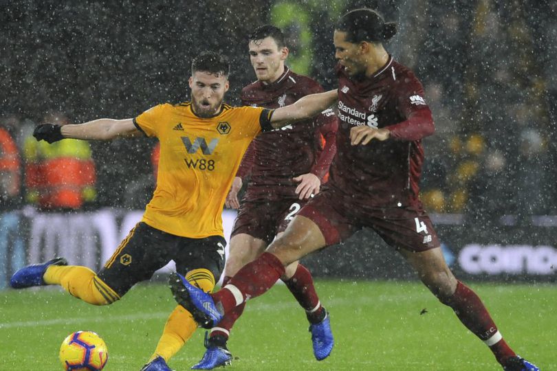 Robertson Sanjung Performa Van Dijk Saat Lawan Wolves