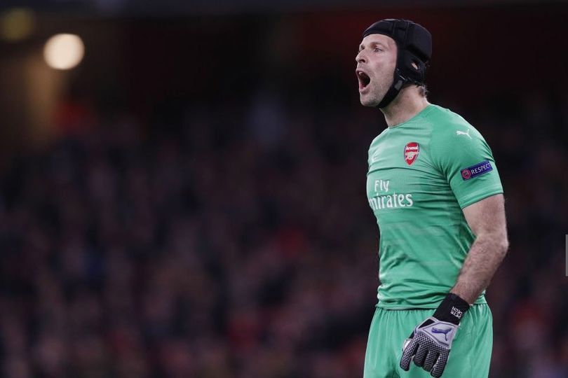 Arsenal Tak Bakal Cari Pengganti Cech