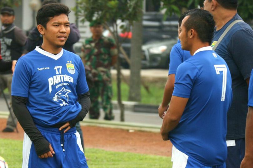 Kisah Karir Eka Ramdani: Drama Cinta dan Benci bersama Bobotoh dan Persib Bandung