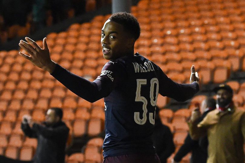 Gagal Hattrick, Joe Willock Woles