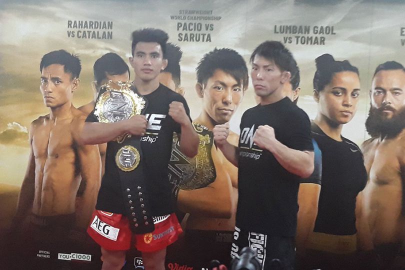 ONE Championship: Sebelum Memperebutkan Gelar, Joshua Pacio dan Yosuke Saruta Bertemu di Latihan