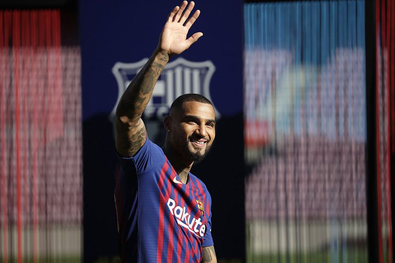 Baik Hati! Pindah ke Barcelona, Kevin-Prince Boateng Ganti Kerugian Fans