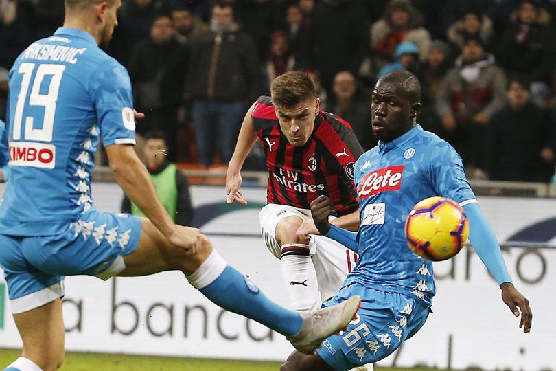 Hasil Pertandingan AC Milan vs Napoli: Skor 2-0