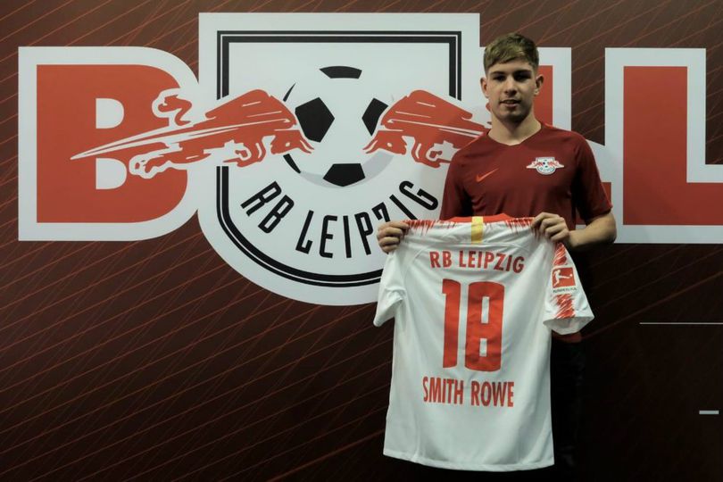 Arsenal Resmi Pinjamkan Smith Rowe ke RB Leipzig