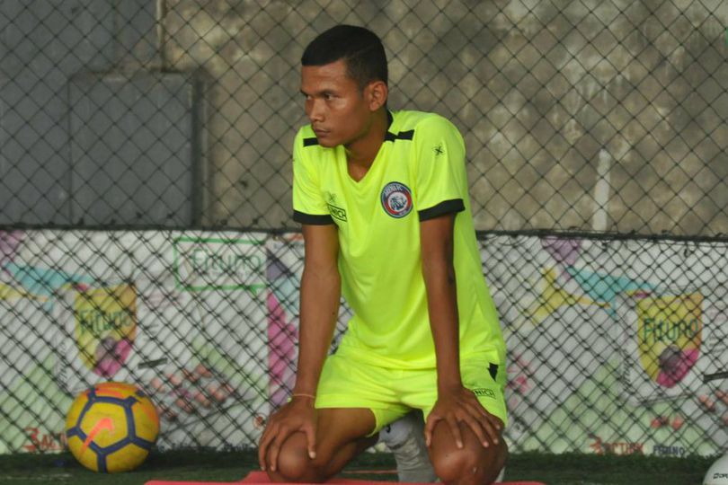 Jelang Hadapi Kalteng Putra, Stopper Arema Termotivasi Bertemu Mantan Klubnya