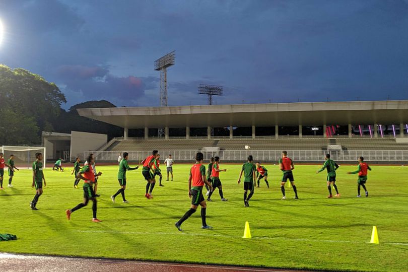 Latihan Timnas Indonesia Sebelum ke Myanmar Diwarnai Canda Gurau