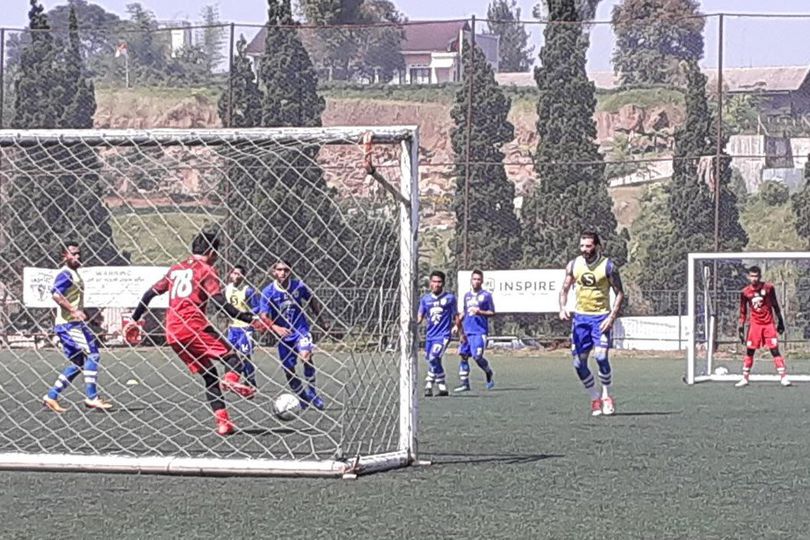 Alasan Pelatih Persib Bandung Menggelar Latihan Siang Hari