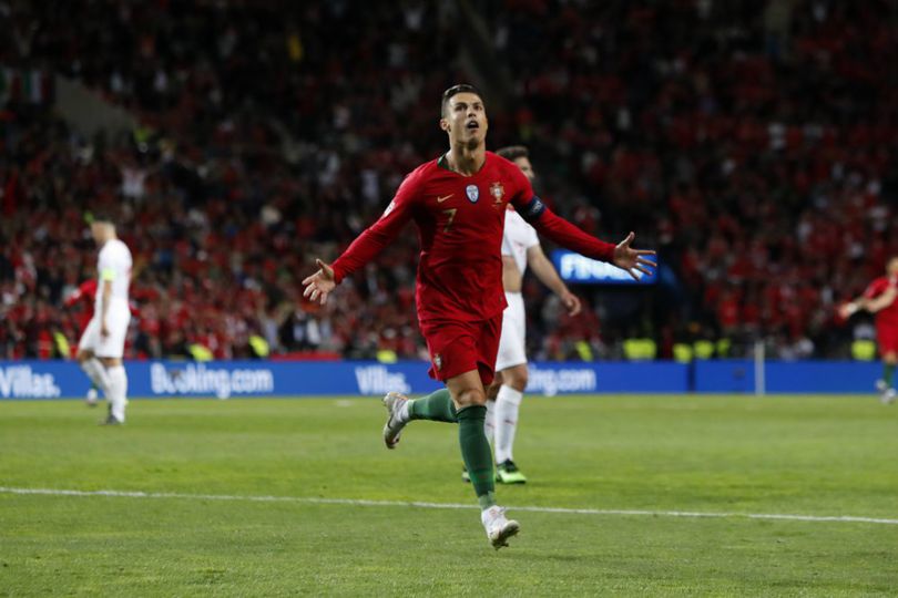 Cristiano Ronaldo Didoakan Bisa Pecahkan Rekor Gol Legenda Sepakbola Iran