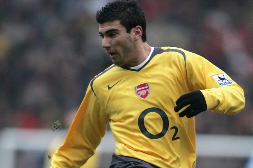 Arsenal Kibarkan Bendera Setengah Tiang untuk Jose Antonio Reyes