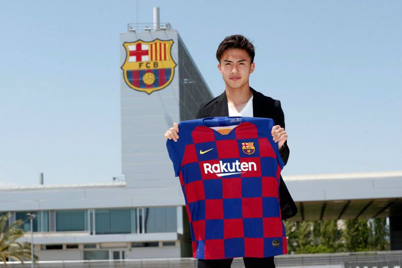 Barcelona Resmikan Perekrutan Hiroki Abe Barcelona Resmikan Perekrutan Hiroki Abe