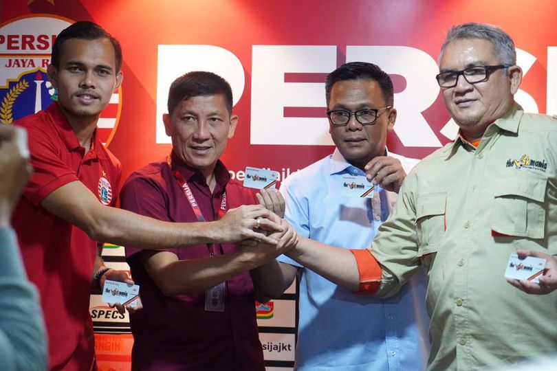 Persija dan Bank DKI Luncurkan Kartu Multifungsi untuk The Jakmania Persija dan Bank DKI Luncurkan Kartu Multifungsi untuk The Jakmania