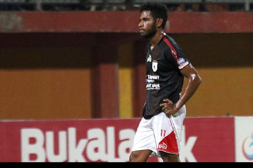 Pelatih Persipura Tunggu Momen Tepat Mainkan Imanuel Wanggai