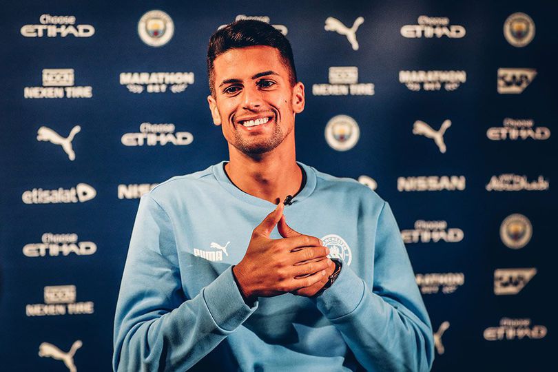 Barcelona Ajak Manchester City Tukar Nelson Semedo dengan Joao Cancelo